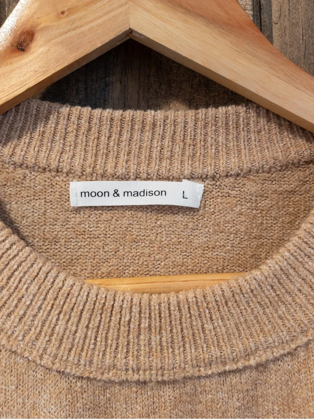 Moon & Madison Tan Crewneck Striped Sweater Large